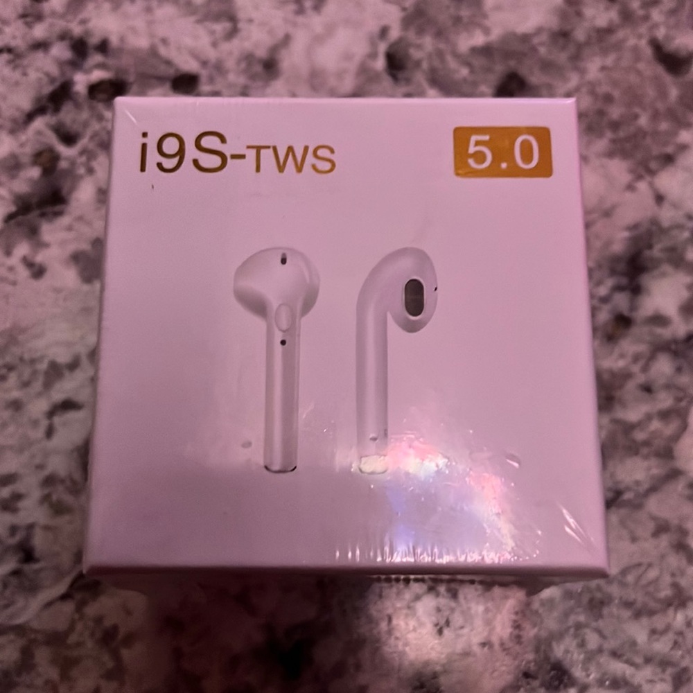 Earbuds